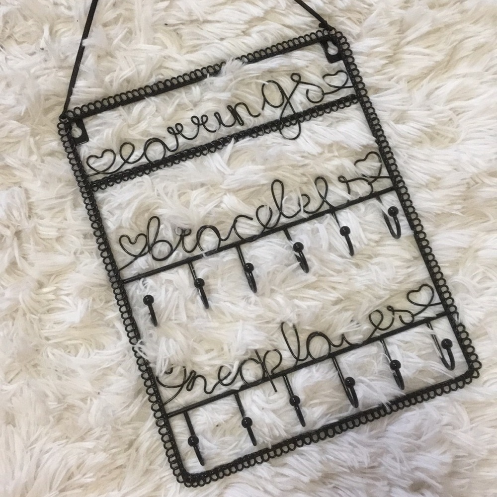 Jewelry holder